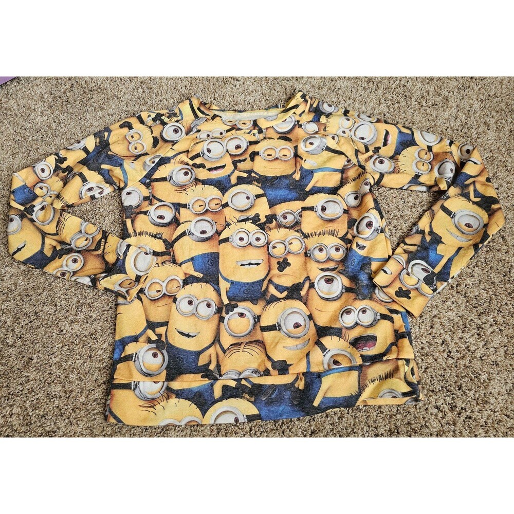 Women's medium Despicable Me! Minions top
